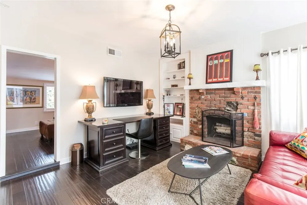 4323 Laurelgrove Avenue Studio City, CA 91604