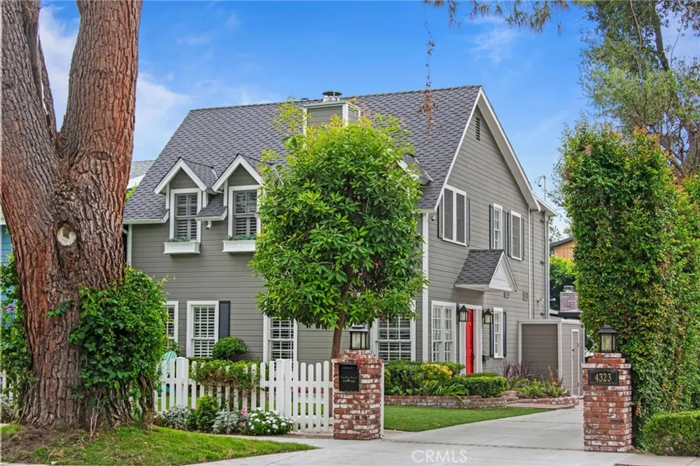4323 Laurelgrove Avenue Studio City, CA 91604