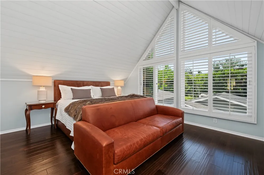 4323 Laurelgrove Avenue Studio City, CA 91604