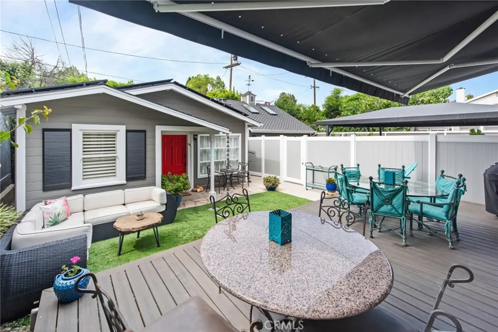 4323 Laurelgrove Avenue Studio City, CA 91604