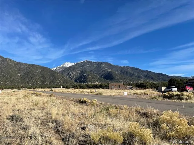 3302 Camino Del Rey Crestone, CO 81131