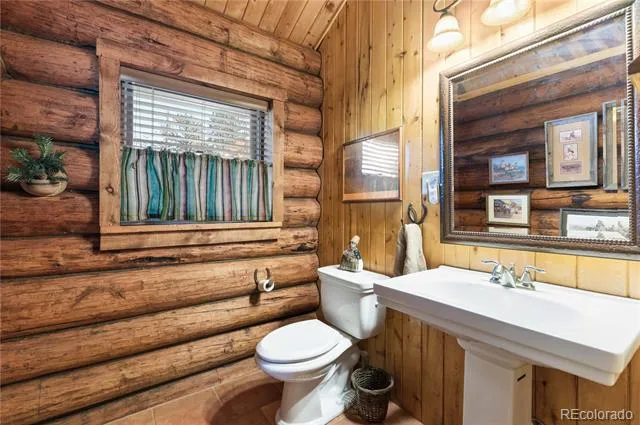 1806 Wagon Wheel Road Hartsel, CO 80449