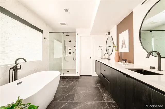 3985 Mariposa Street Denver, CO 80211