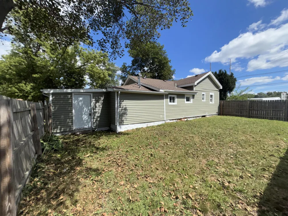 421 W Railroad Street Dowagiac, MI 49047