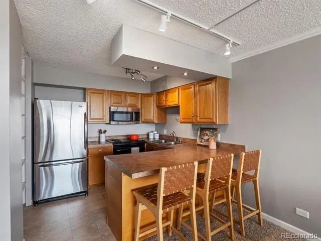 1850 Folsom Street #402 Boulder, CO 80302