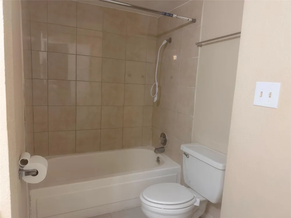 9901 Sharpcrest Street #D8 Houston, TX 77036