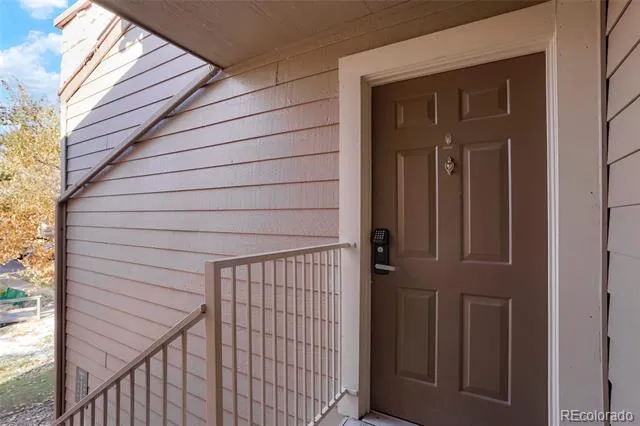 10273 E Peakview Avenue #D202 Englewood, CO 80111