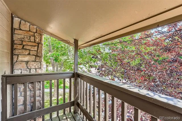 1876 S Pitkin Circle #B Aurora, CO 80017