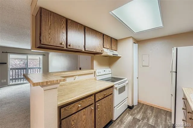 1876 S Pitkin Circle #B Aurora, CO 80017