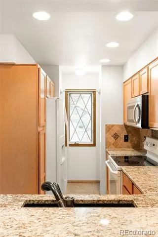 10418 W Dartmouth Avenue Lakewood, CO 80227