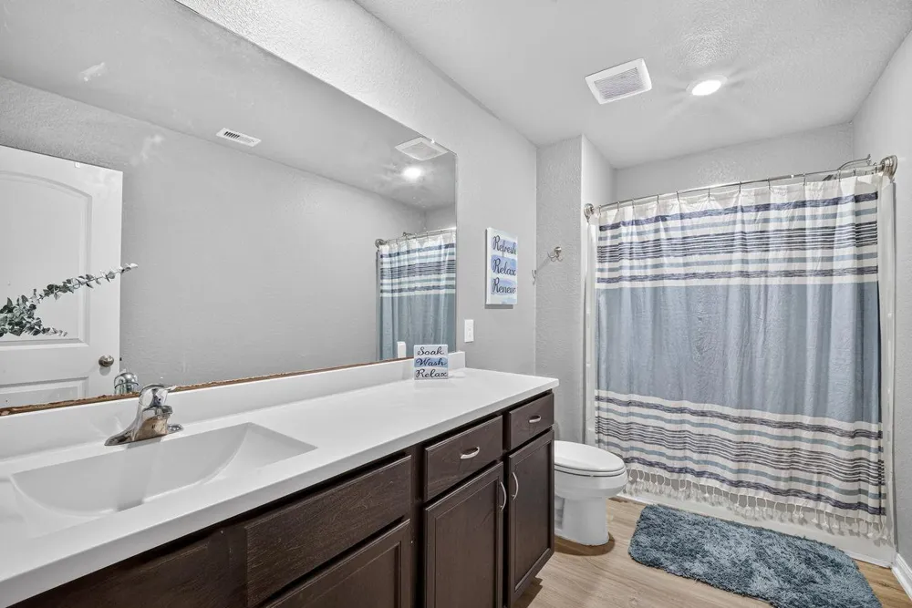5903 Littoral Road Cove, TX 77523