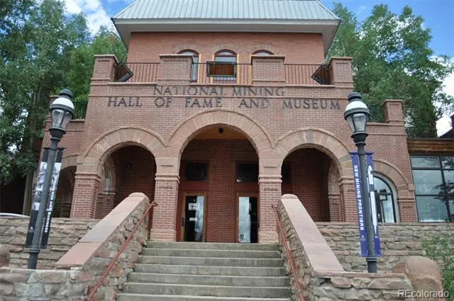 5697 Highway 24 Leadville, CO 80461
