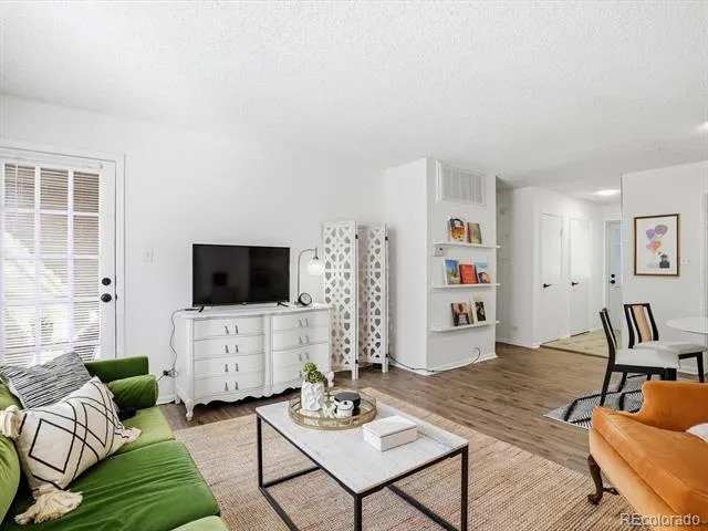 7105 S Gaylord Street #B1 Centennial, CO 80122