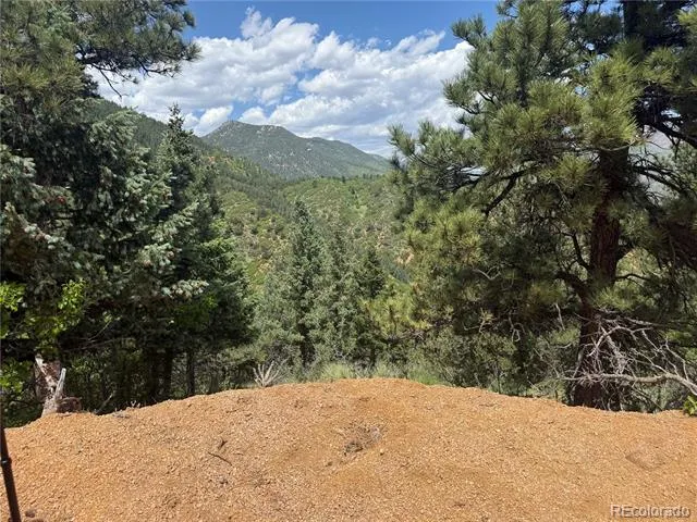 358 Sugarloaf Manitou Springs, CO 80829