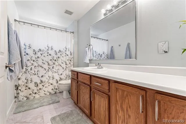 18611 E Water Drive #E Aurora, CO 80013