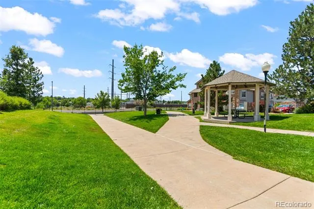 18611 E Water Drive #E Aurora, CO 80013