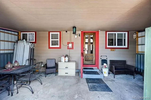 5961 E 81st Avenue Dupont, CO 80024