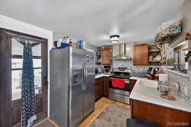 5961 E 81st Avenue Dupont, CO 80024