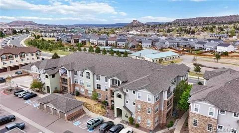 1561 Olympia Circle #304