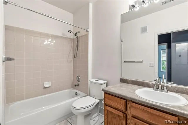 1561 Olympia Circle #304 Castle Rock, CO 80104