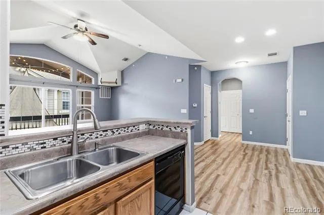 1561 Olympia Circle #304 Castle Rock, CO 80104
