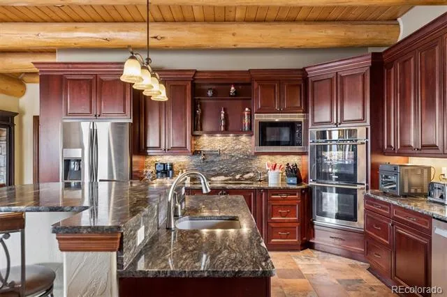401 Raptor Point Road Golden, CO 80403