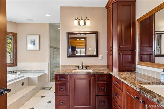 401 Raptor Point Road Golden, CO 80403