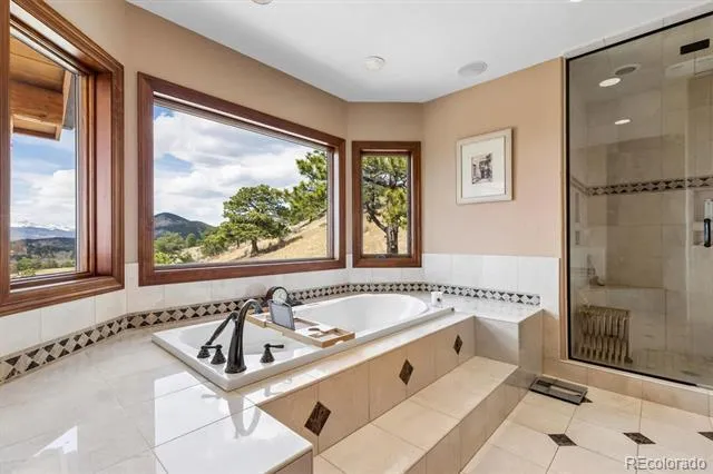 401 Raptor Point Road Golden, CO 80403