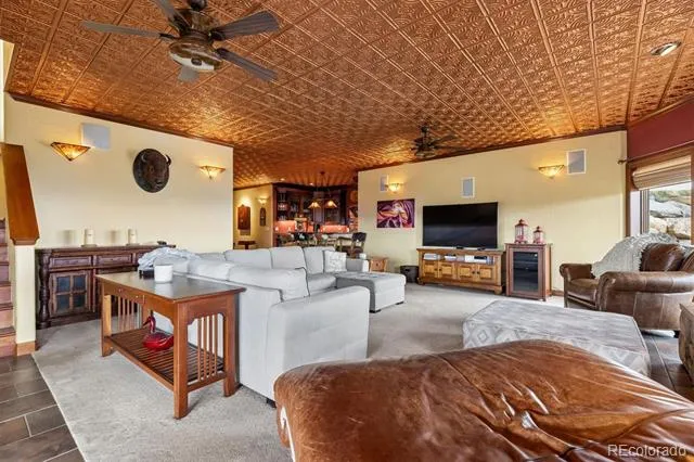 401 Raptor Point Road Golden, CO 80403