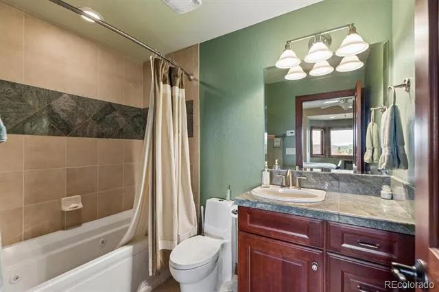 401 Raptor Point Road Golden, CO 80403