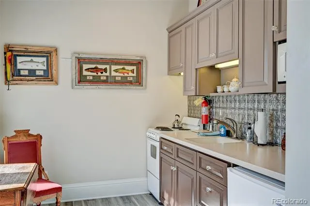 204 F STREET #C1 Salida, CO 81201