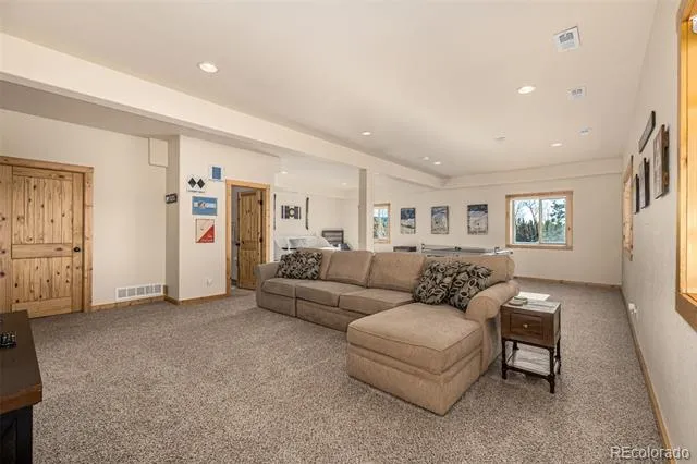 270 Piaute Way Jefferson, CO 80456