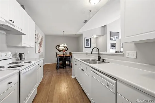 14201 E 1st Drive #306 Aurora, CO 80011