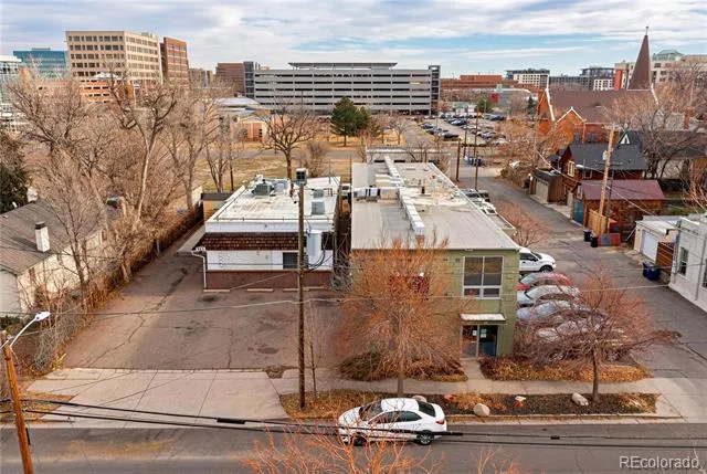536 , 520 cherokee Denver, CO 80204