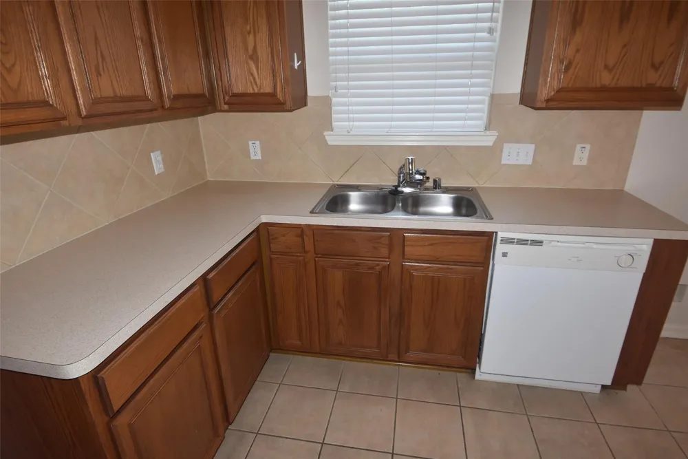 11803 Belle Court Pinehurst, TX 77362