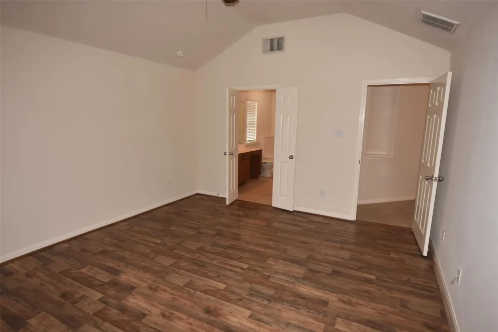 11803 Belle Court Pinehurst, TX 77362