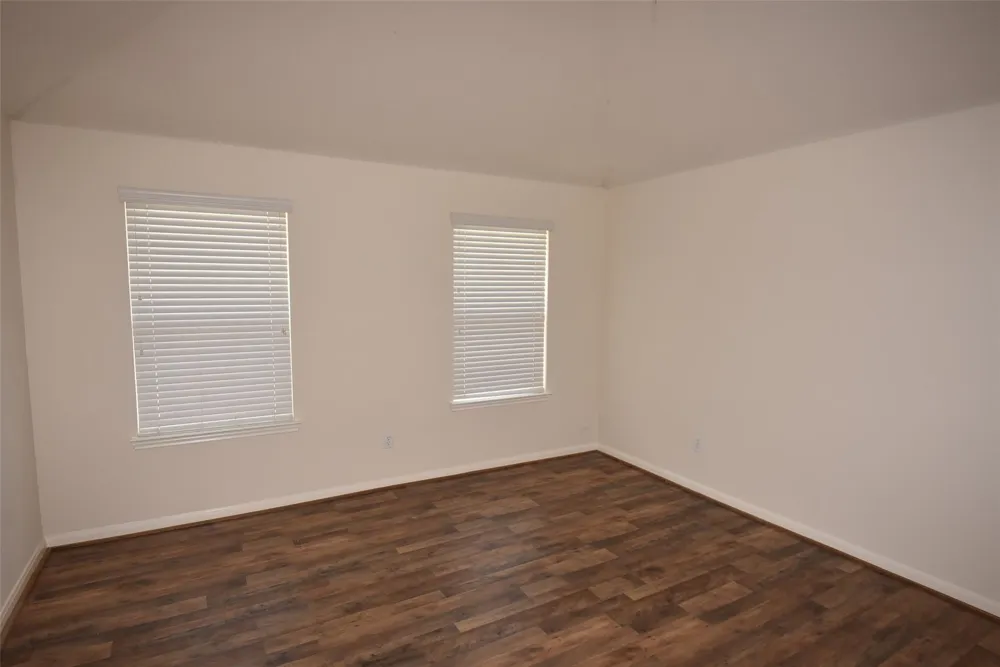 11803 Belle Court Pinehurst, TX 77362