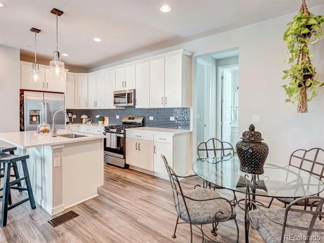 20969 E Quincy Drive Aurora, CO 80015