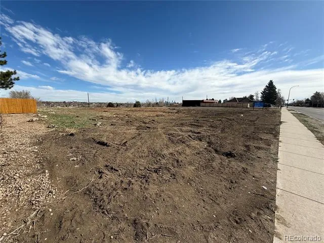 6045 W Mississippi Avenue Lakewood, CO 80226
