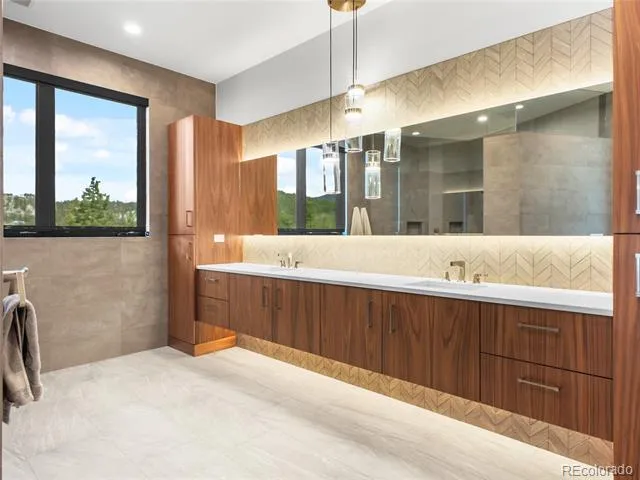 34089 Woodland Drive Evergreen, CO 80439