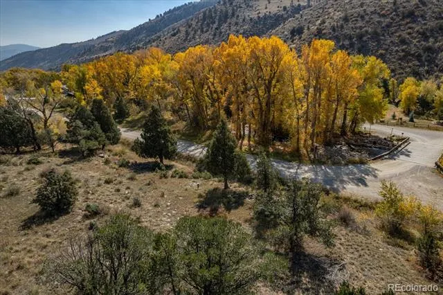 17380 Willow Tree Drive Salida, CO 81201