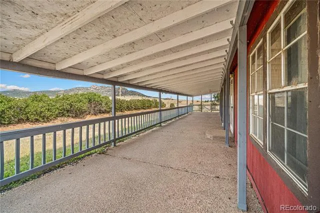 2863 CR 215 Westcliffe, CO 81252