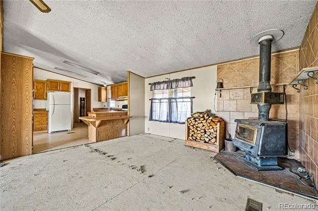 2863 CR 215 Westcliffe, CO 81252
