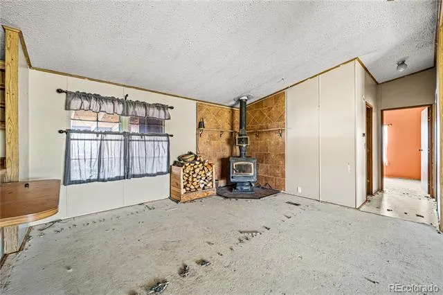 2863 CR 215 Westcliffe, CO 81252