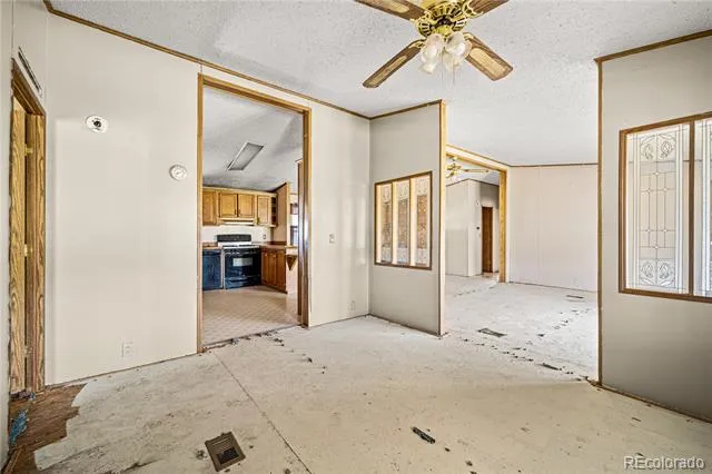 2863 CR 215 Westcliffe, CO 81252