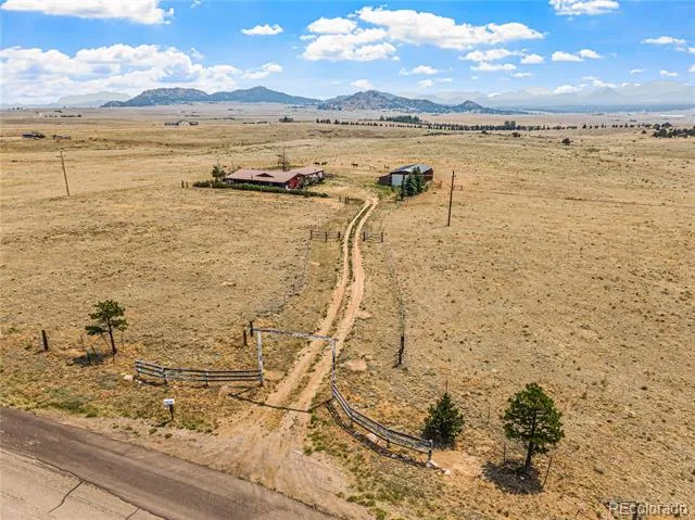 2863 CR 215 Westcliffe, CO 81252