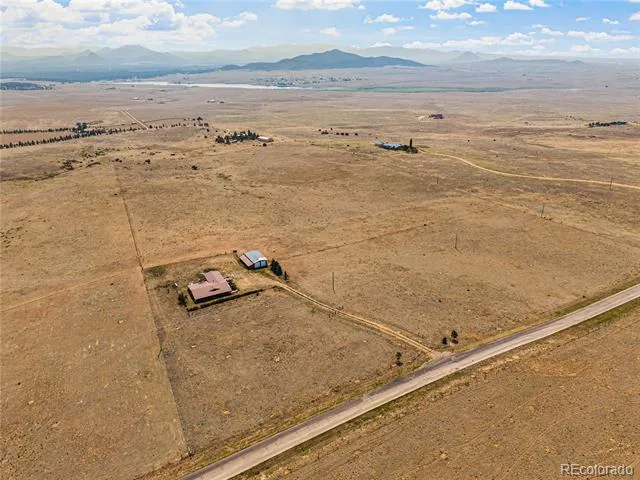 2863 CR 215 Westcliffe, CO 81252