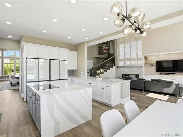 6536 S Riviera Way Aurora, CO 80016