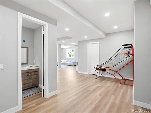 6536 S Riviera Way Aurora, CO 80016