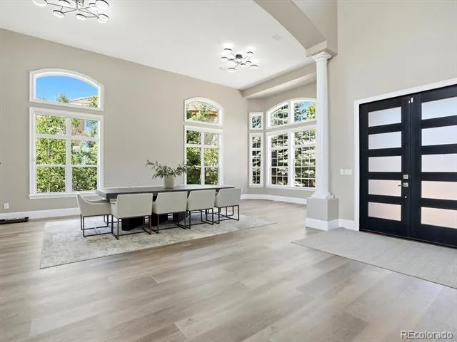 6536 S Riviera Way Aurora, CO 80016